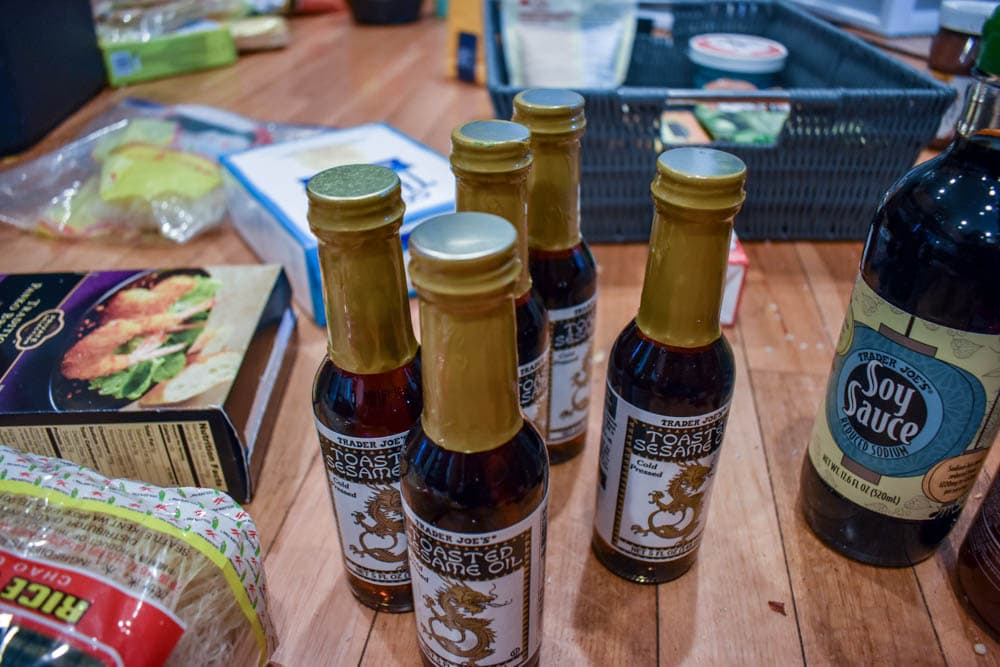 A Messy Girl's Guide to an Organized Pantry - Jessica Welling