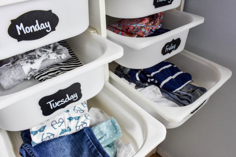 Organize Kids’ Clothes for School!