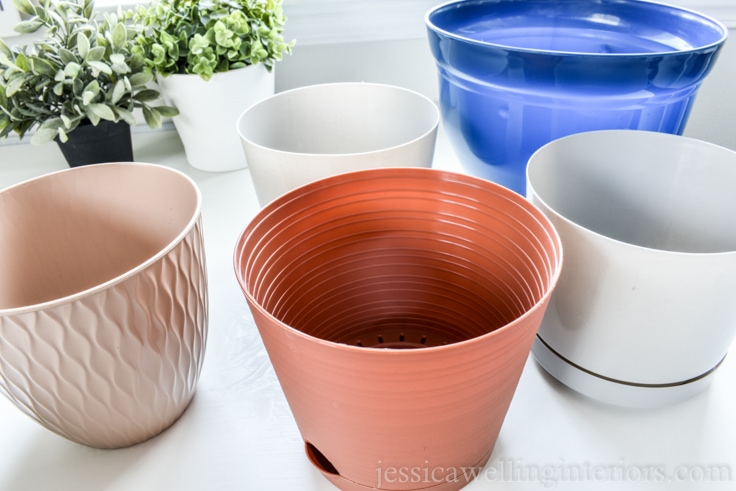 image of plastic planters from Dollar Tree