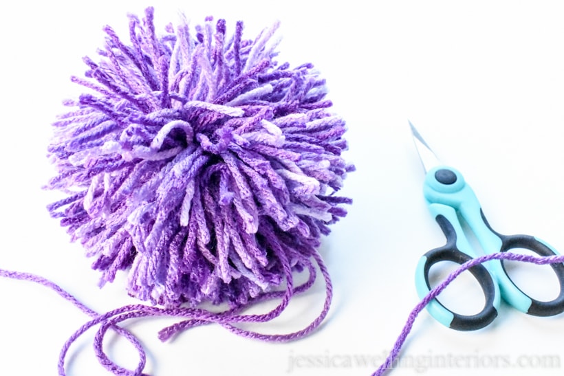 How to Make A Pom Pom Out of Yarn - Jessica Welling Interiors
