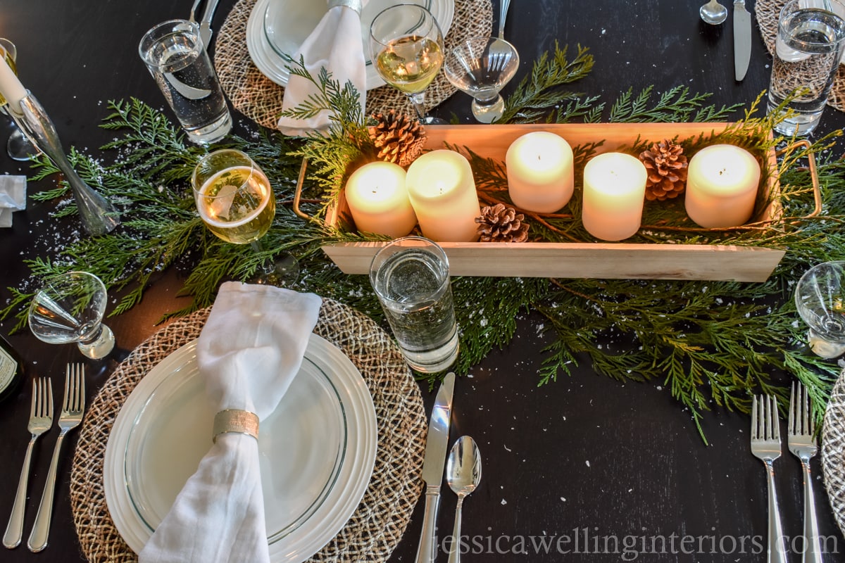 Simple Christmas Table Decorations