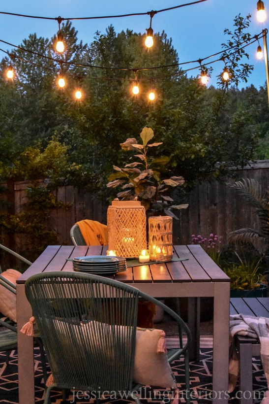 https://jessicawellinginteriors.com/wp-content/uploads/2021/05/boho_dining_patio-1-9.jpg