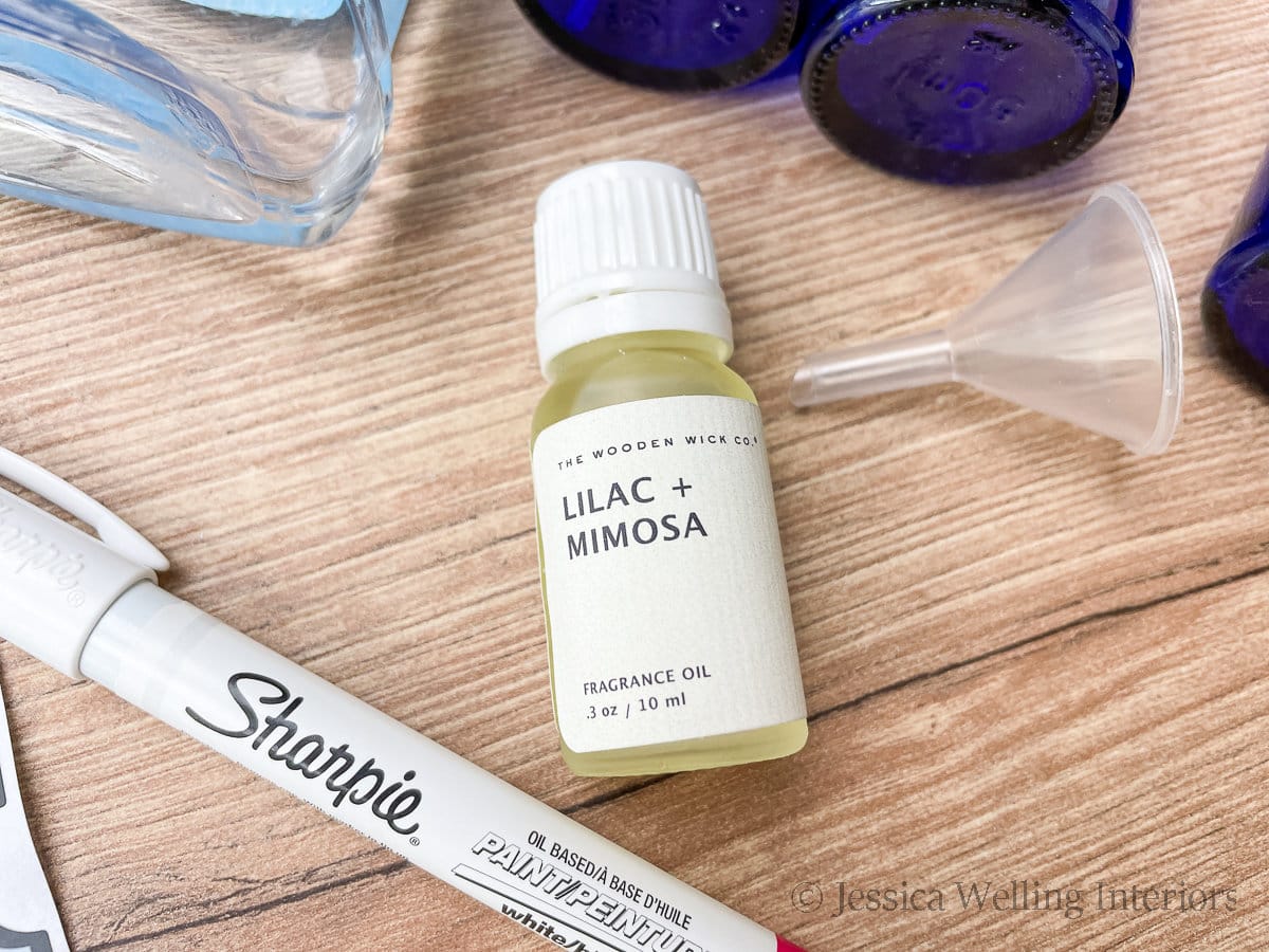 The Easiest DIY Room Spray Recipe! Jessica Welling Interiors