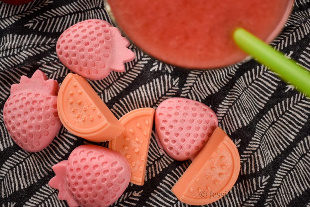 strawberry and melon shaped wax melts in pink and orange