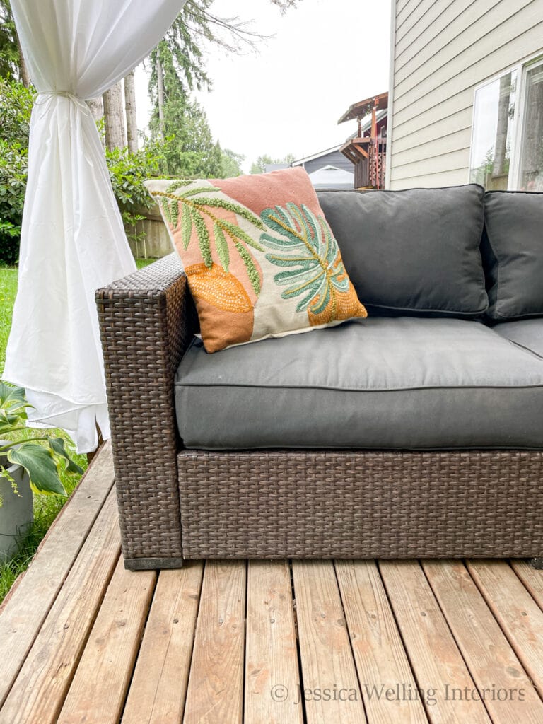 What Should I Use for Stuffing in Outdoor Furniture Pillows?