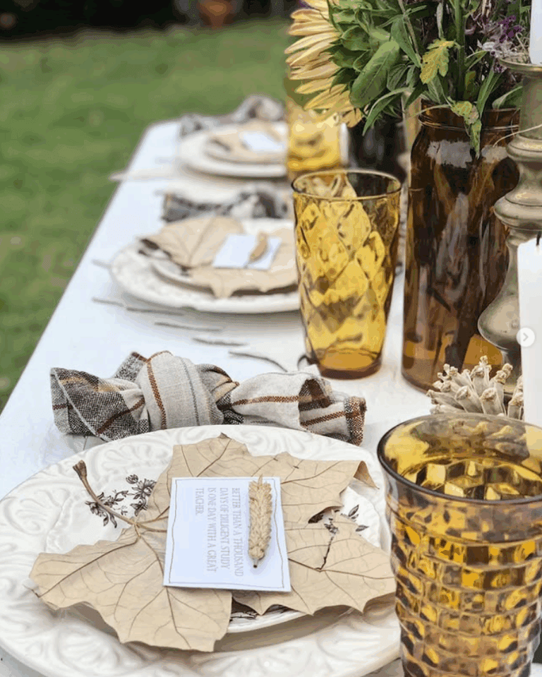 25 Inspiring Thanksgiving Tablescapes Ideas for a Beautiful Holiday ...