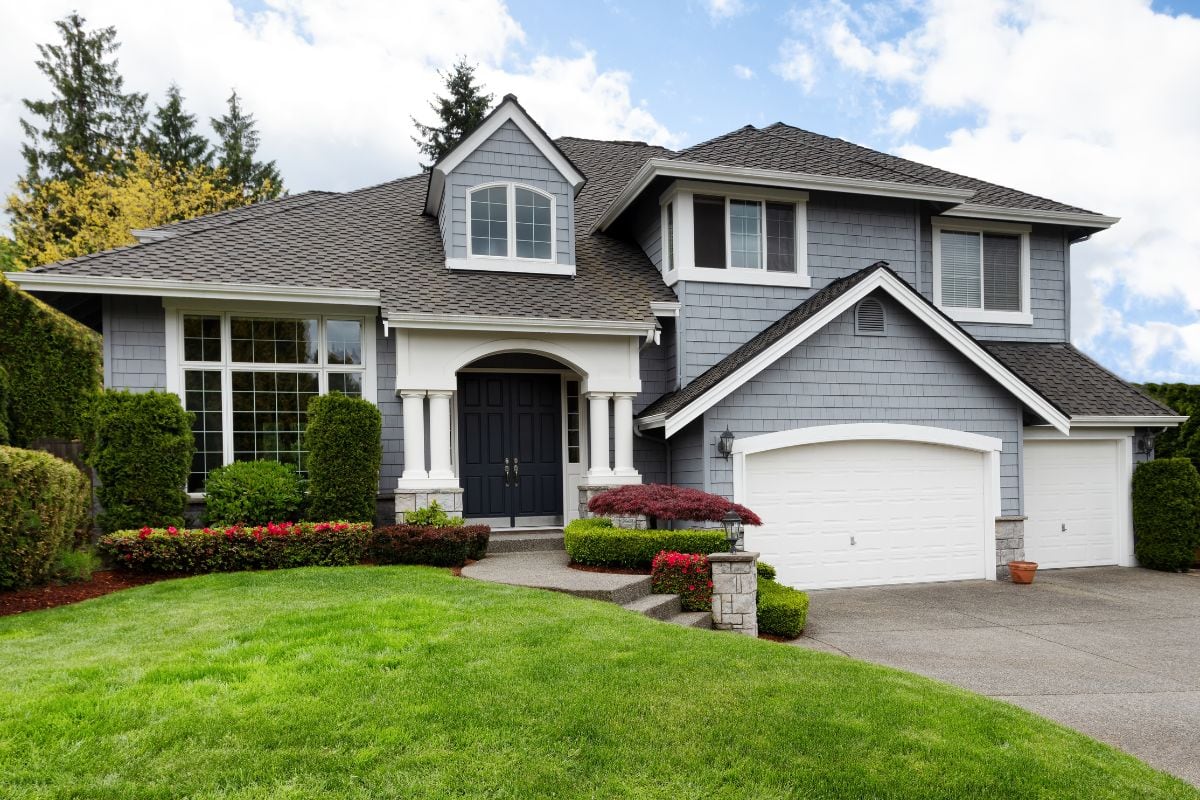 Front Of House Landscape Ideas For Instant Curb Appeal